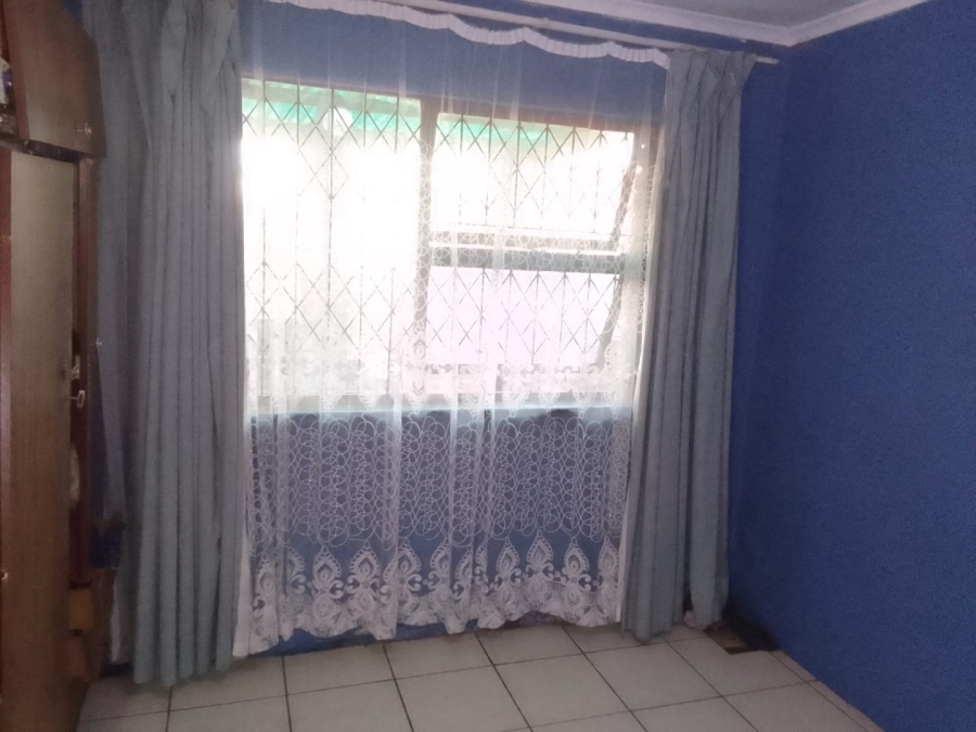 2 Bedroom Property for Sale in Kwazakhele Eastern Cape